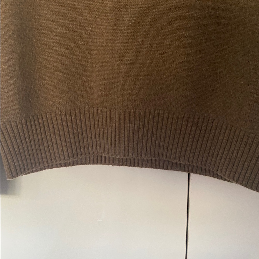 AYR Cashmere Polo Sweater - Picture 4 of 5